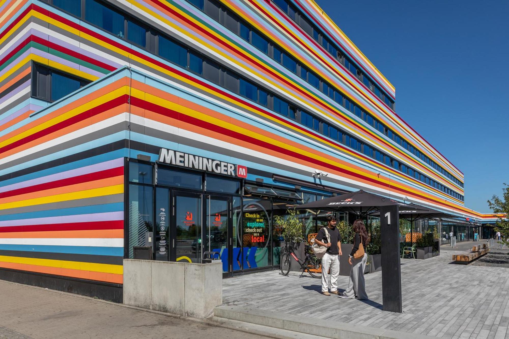 Meininger Hotel Berlin Airport — Foto’s 2